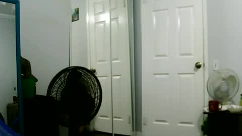 Claudia online show from 05-24-26, 03:39