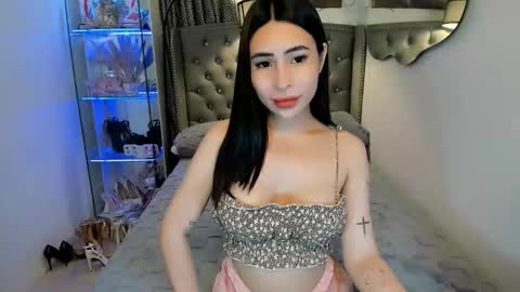 Naughty Claudia online show from 11-30-25, 05:50