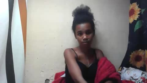 Snapshot of claudiannah chatting on 09-08-25, 05:01 claudianne online show from 09-08-25, 05:01
