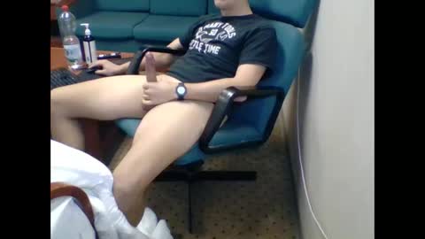 clayyalc2 online show from 02-20-25, 11:32