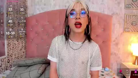 Snapshot of cleo_nilee chatting on 11-05-25, 04:45 cleo online show from 11-05-25, 04:45