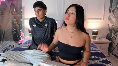 Snapshot of cleoandjames chatting on 01-09-26, 11:46 James Cloe online show from 01-09-26, 11:46