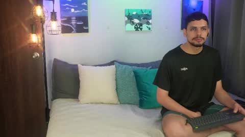 Girl Juliana and Federico online show from 04-26-26, 04:43