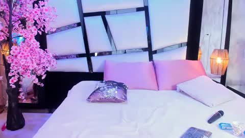       online show from 07-08-26, 05:12