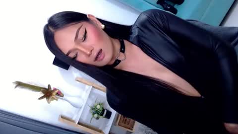 Cleo online show from 06-18-26, 08:35