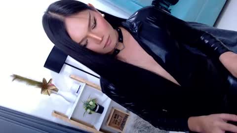 Cleo online show from 07-14-26, 02:05