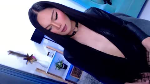Cleo online show from 07-29-26, 10:08