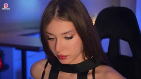 Cleo online show from 04-19-26, 07:07