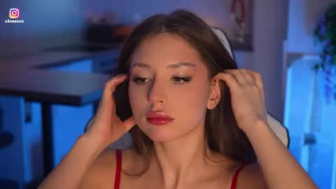 Cleo online show from 04-27-26, 07:06