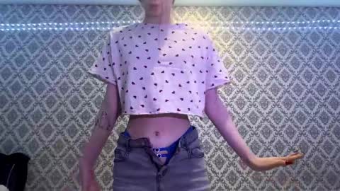 Snapshot of cleotilderinde chatting on 12-22-25, 07:00 Cleo online show from 12-22-25, 07:00