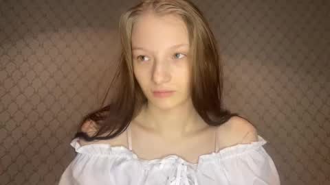 Snapshot of cleotilderinde chatting on 01-10-26, 04:42 Cleo online show from 01-10-26, 04:42