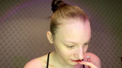 Snapshot of cleotilderinde chatting on 01-14-26, 03:17 Cleo online show from 01-14-26, 03:17