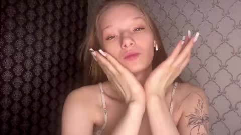 Snapshot of cleotilderinde chatting on 03-07-26, 07:33 Cleo online show from 03-07-26, 07:33