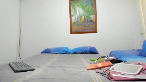 cleowhite_ online show from 10-20-25, 05:35