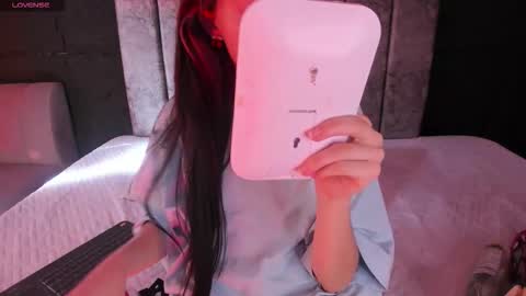 cleowhite_ online show from 03-09-26, 08:24