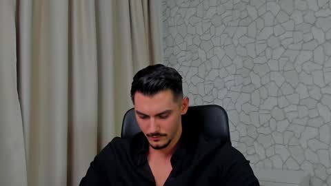 Snapshot of clintmasterss chatting on 01-23-25, 02:39 ClintMasterss online show from 01-23-25, 02:39