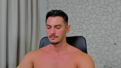 Snapshot of clintmasterss chatting on 02-01-25, 12:47 ClintMasterss online show from 02-01-25, 12:47