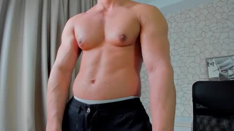 Snapshot of clintmasterss chatting on 02-28-25, 06:54 ClintMasterss online show from 02-28-25, 06:54