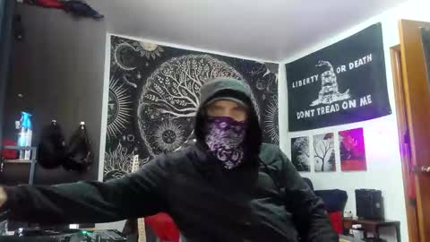 Snapshot of clintwood12 chatting on 11-30-25, 07:07 chad online show from 11-30-25, 07:07