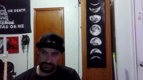 Snapshot of clintwood12 chatting on 03-31-26, 05:41 chad online show from 03-31-26, 05:41