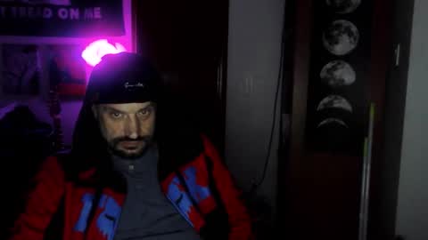 Snapshot of clintwood12 chatting on 04-02-26, 06:22 chad online show from 04-02-26, 06:22