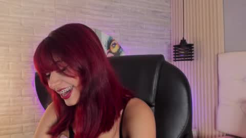 Cloe online show from 12-11-24, 12:23