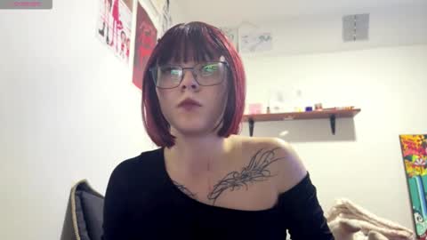 Snapshot of cloe_five chatting on 03-03-26, 11:10 CLOE online show from 03-03-26, 11:10