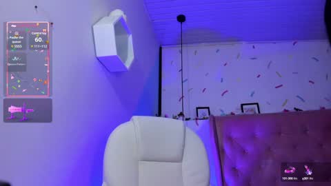 Snapshot of cloe_martinez_ chatting on 01-12-25, 02:14 Cloe online show from 01-12-25, 02:14