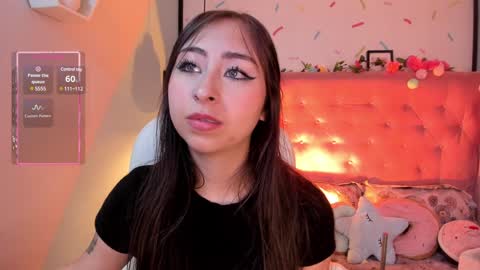 Snapshot of cloe_martinez_ chatting on 02-05-25, 08:35 Cloe online show from 02-05-25, 08:35