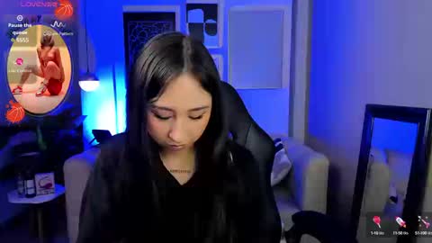 Snapshot of cloe_martinez_ chatting on 09-11-25, 08:53 Cloe online show from 09-11-25, 08:53
