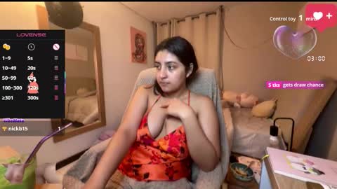 cloe small online show from 10-09-25, 02:20