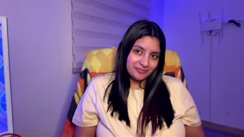 cloe small online show from 06-29-26, 10:15