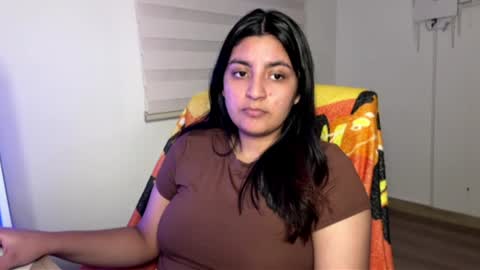 cloe small online show from 07-15-26, 12:16