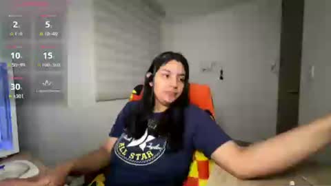cloe small online show from 07-29-26, 01:59