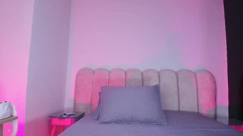 Cloe  Stanfort online show from 11-22-25, 07:13