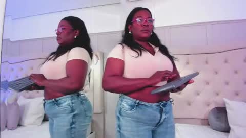 Cloe online show from 06-25-26, 12:09