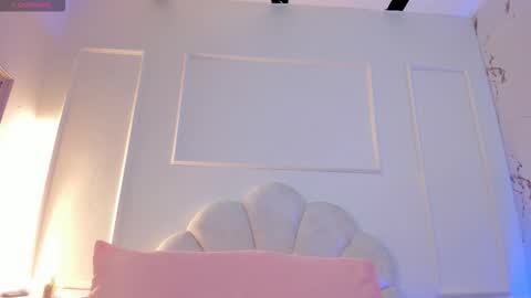 Snapshot of cloedurant chatting on 02-05-26, 07:40 cloedurant online show from 02-05-26, 07:40