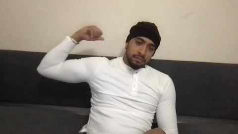 closedcasketcouple online show from 01-18-26, 07:23