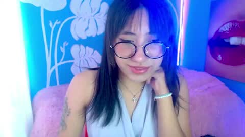Snapshot of cloud_eli chatting on 07-03-26, 11:16 Elizabeth online show from 07-03-26, 11:16
