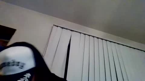 tallhungandcloudy online show from 02-20-26, 09:00