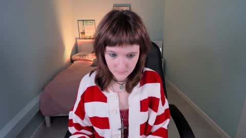  Clover  follow me  online show from 12-02-24, 02:19