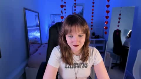  Clover  follow me  online show from 02-13-25, 05:44