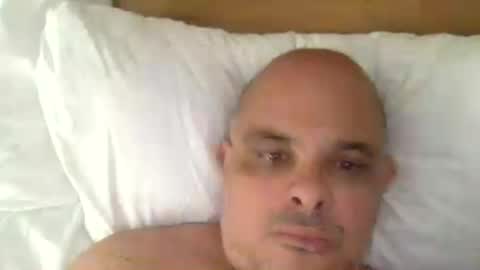 Snapshot of clubtm002 chatting on 06-12-26, 04:50 clubtm002 online show from 06-12-26, 04:50