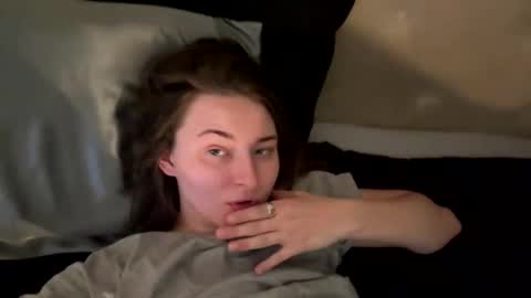 B Bri ClumsySCHEDULE online show from 06-02-26, 03:25
