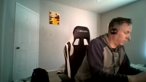 Master Bates online show from 02-17-25, 04:26