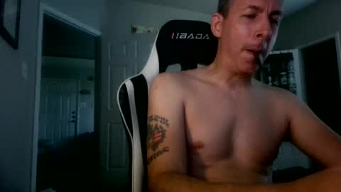 Snapshot of cmypenis chatting on 06-28-26, 12:27 Master Bates online show from 06-28-26, 12:27