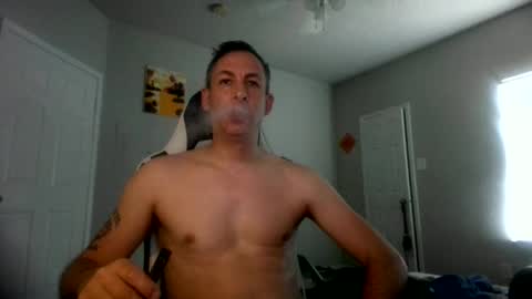 Snapshot of cmypenis chatting on 07-04-26, 10:16 Master Bates online show from 07-04-26, 10:16
