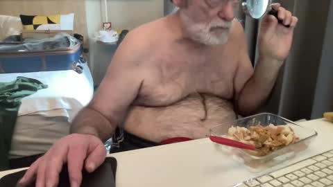 Coach Karl Porn Star Tip me all the way to my next trip online show from 02-08-26, 11:57