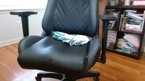 Snapshot of cobra19765 chatting on 01-11-26, 06:35 cobra19765 online show from 01-11-26, 06:35