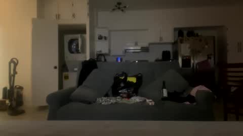 Snapshot of cock93666 chatting on 11-17-25, 11:27 cock93666 online show from 11-17-25, 11:27